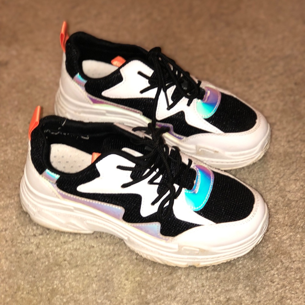 Fashion nova sneakers